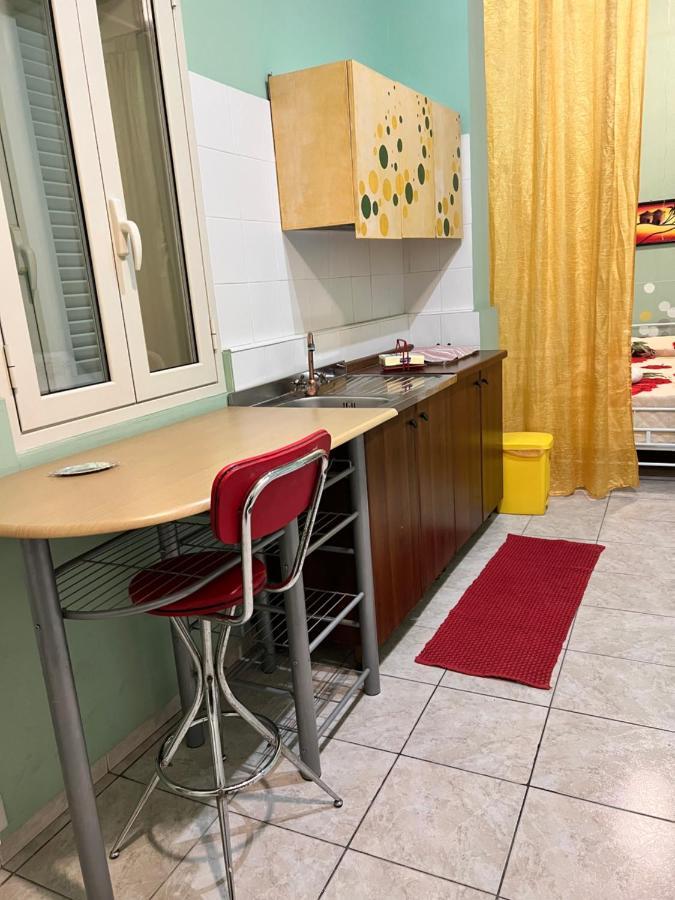 Апартаменти Myhouse 3 - Punto Di Arrivo - Aereoporto A 7 Minuti Катанія Екстер'єр фото